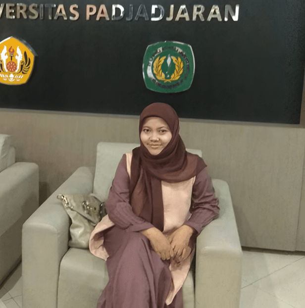 Dr, Yuniati, S.E., M.Ak., CTT., CFIP., QIAS